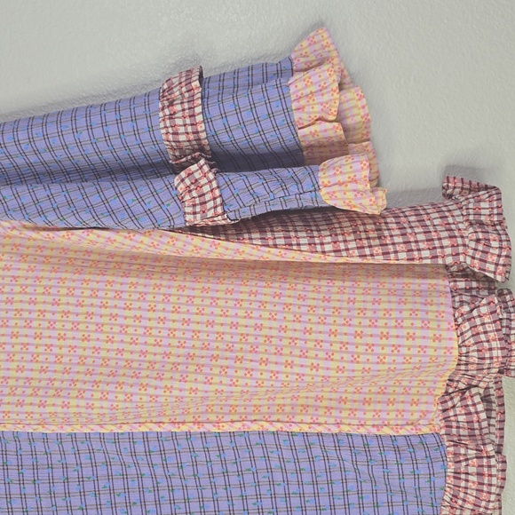 Hunkon Colorful Patchwork V-Neck Blouse With Ruffle Detail At Sleeve Size Xs - Picture 3 of 7